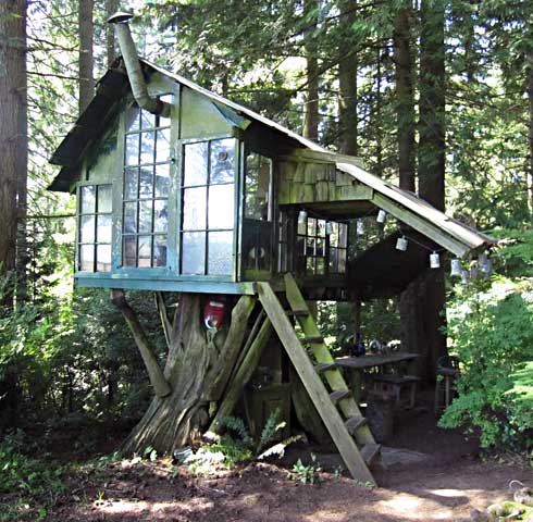 Tree House Cottage at Pilchuck Glass School