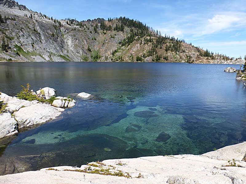 Caribou Lake in Trinity Alps
