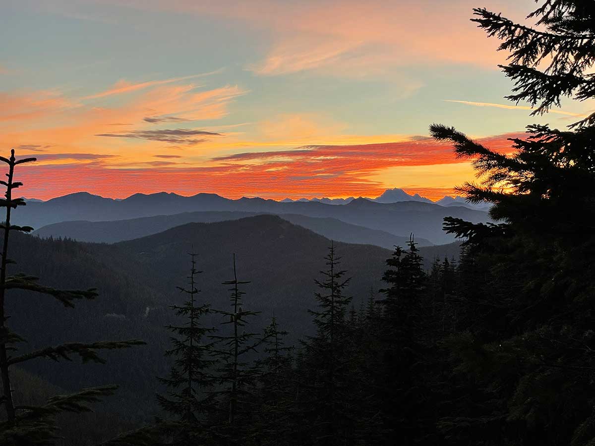 Sunrise in the Cascades