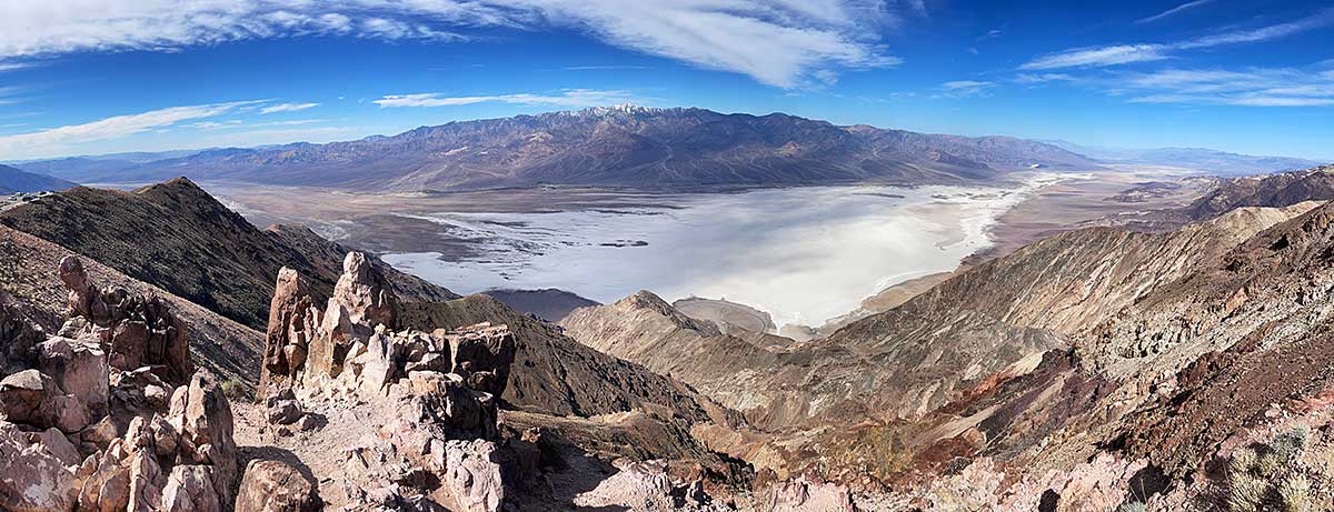 Expansive from from Dante Peak near Dantes View